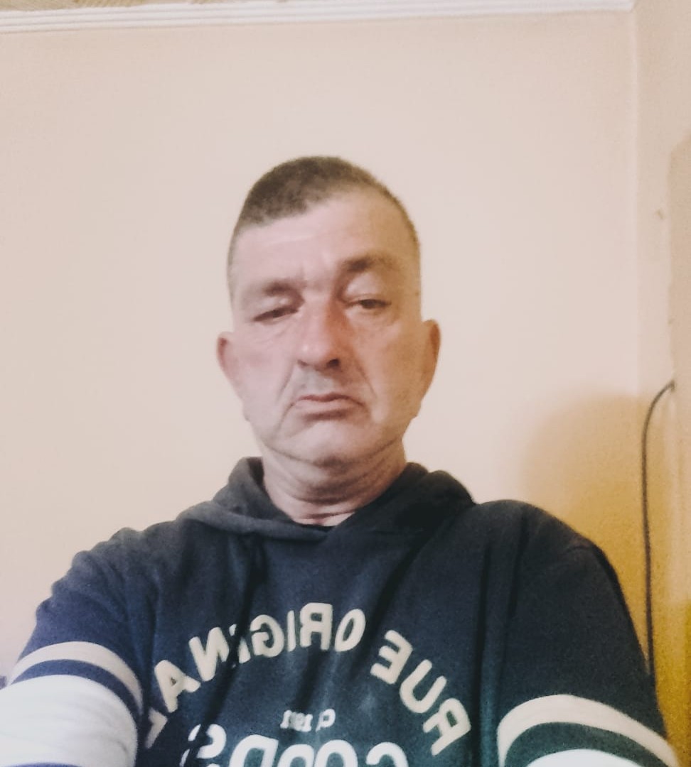 e5cba882-13d9-4f26-ab05-53cd0a9a5a7f