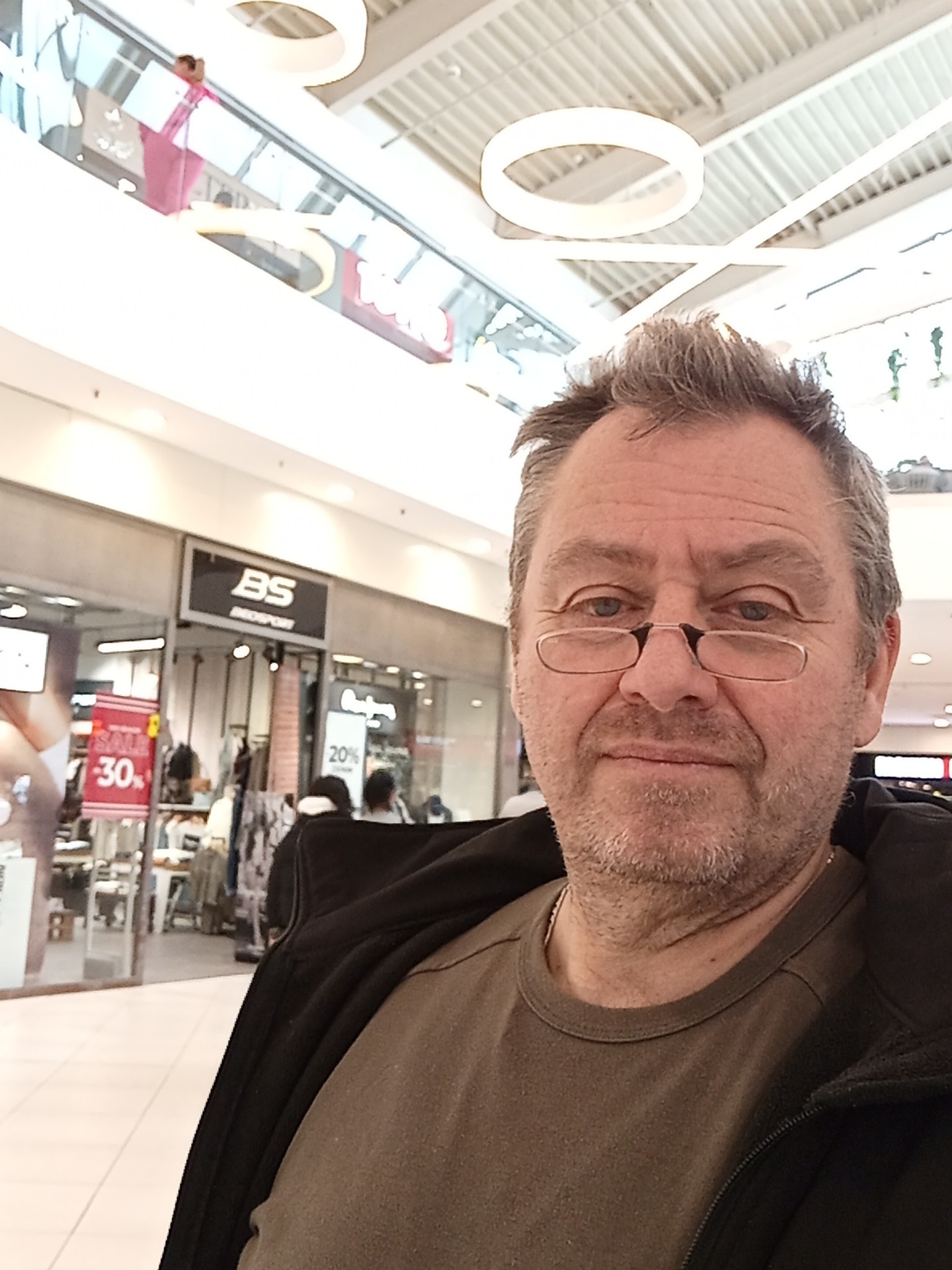 inbound6990126492578526235